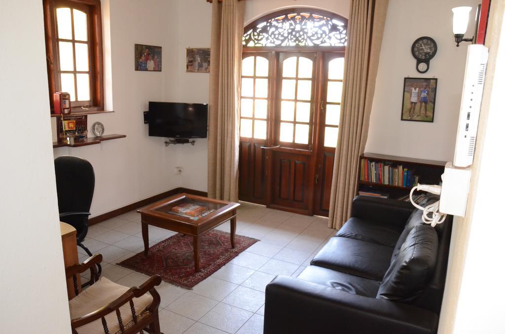 Gondolas Holiday Lanka Ragama Екстер'єр фото